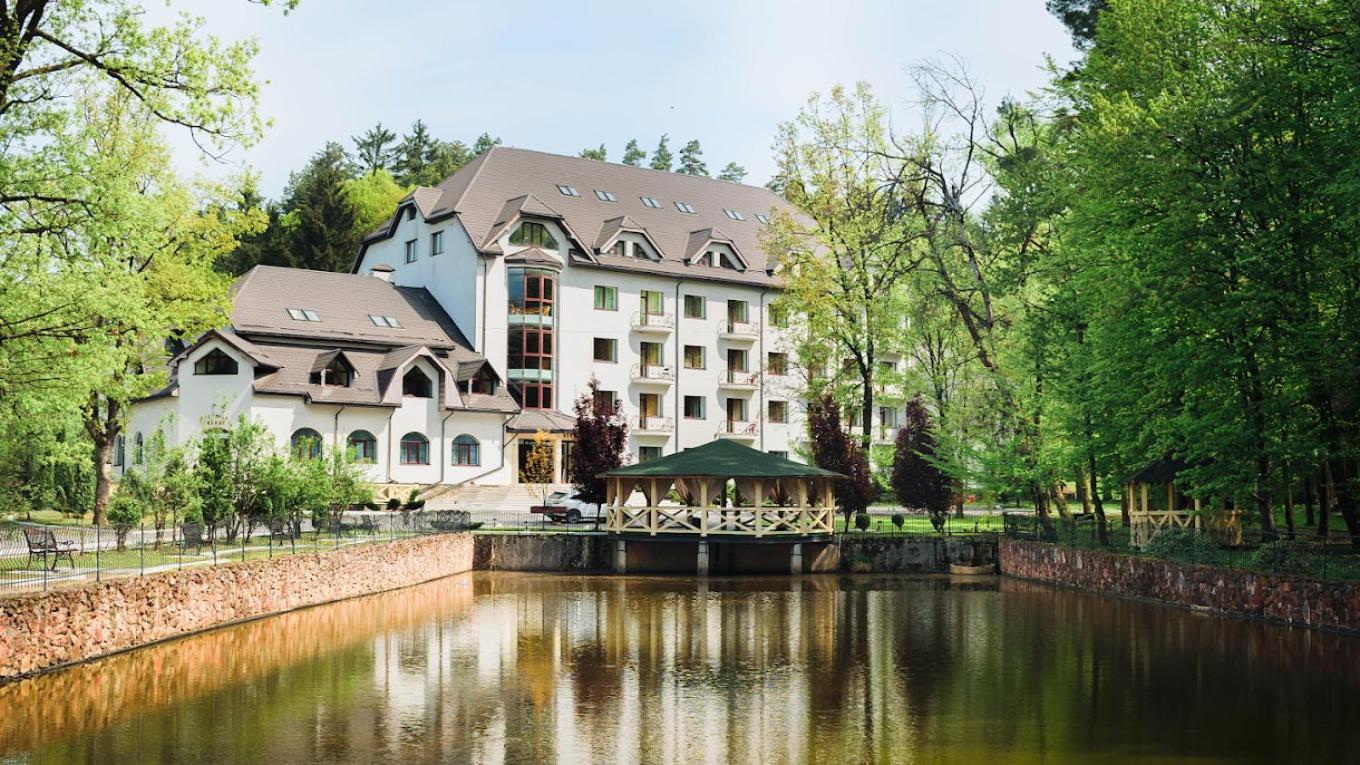 Hotel Solotvyno Resort Extérieur photo
